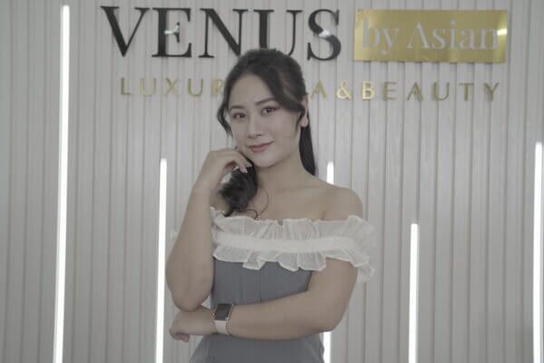  Chị Nga xinh đẹp sau 60 phút Tái Sinh Đa Tầng của Venus by Asian